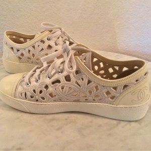 CHANEL White Patent Leather Laser Cut Floral Sneakers. Women Sz 39. Italy.